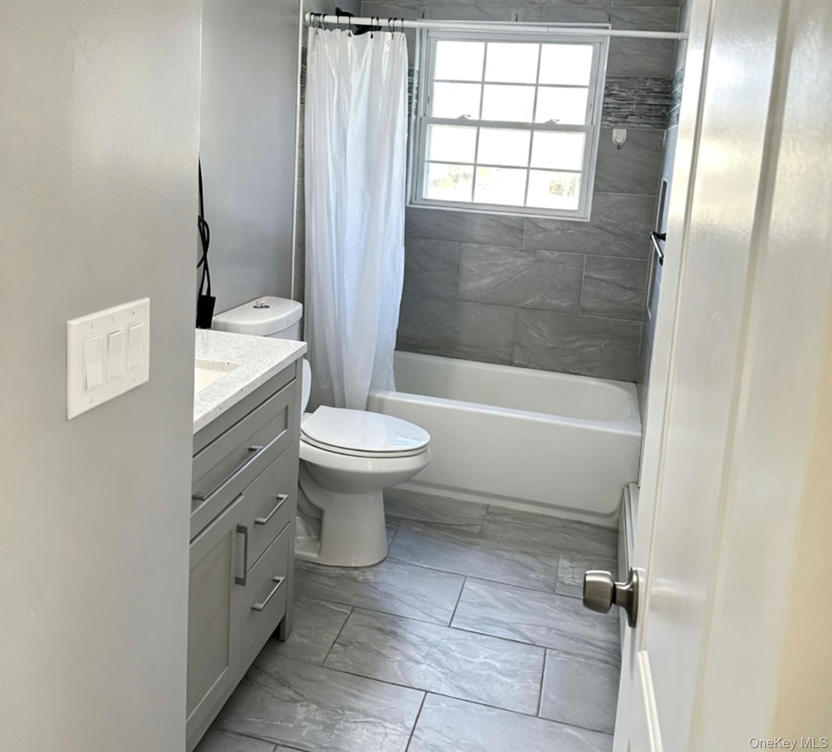 Single Family Bayport  Suffolk County, NY 11705, MLS-984058-12