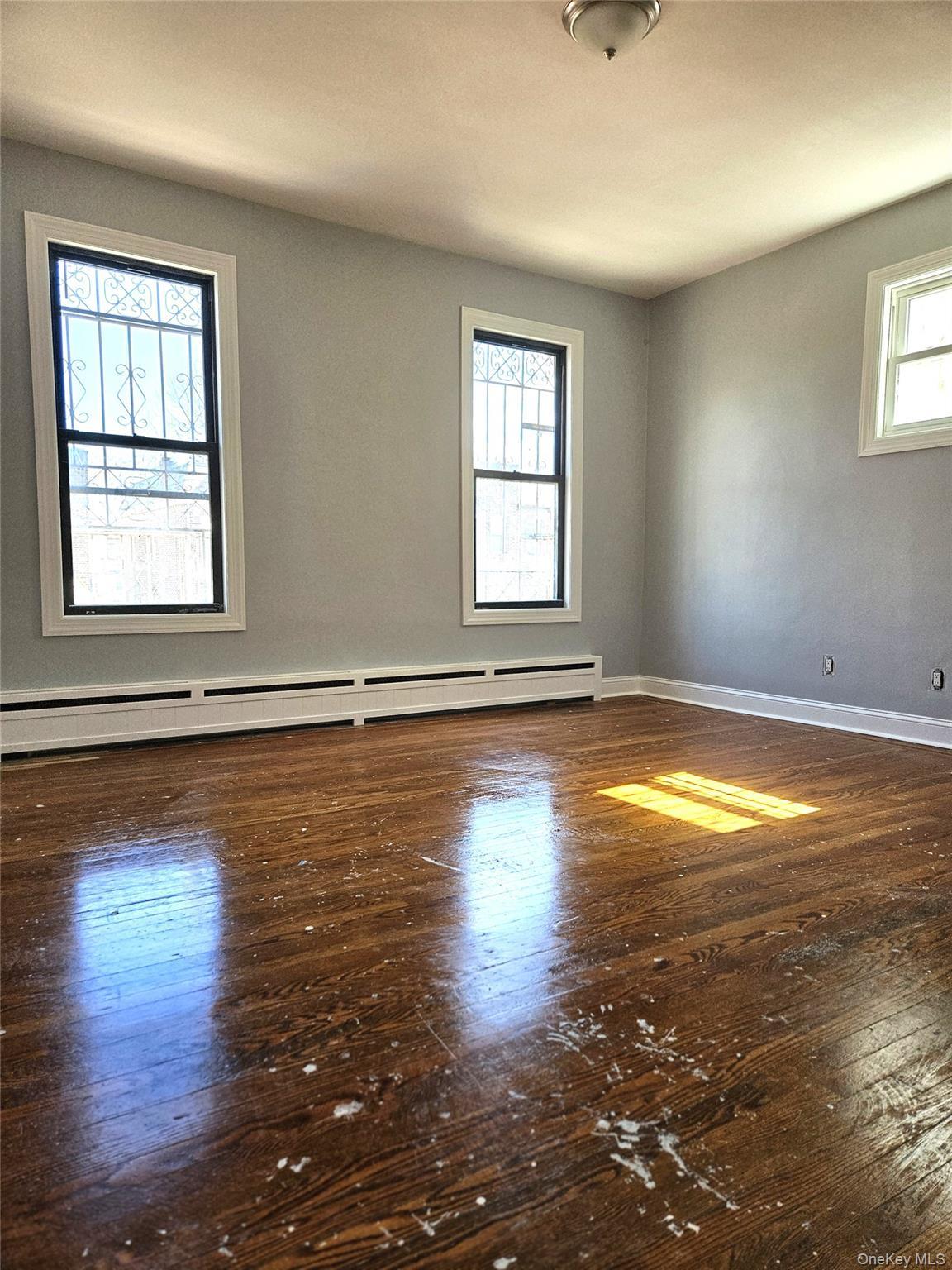 Single Family 84th Street  Queens, NY 11370, MLS-984061-21