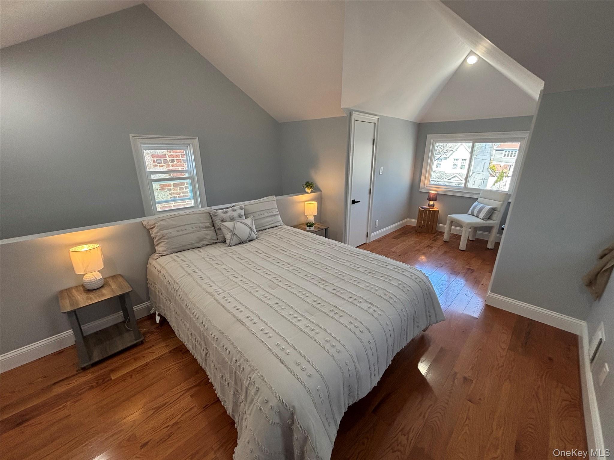 Single Family 20th Road  Queens, NY 11357, MLS-984063-20