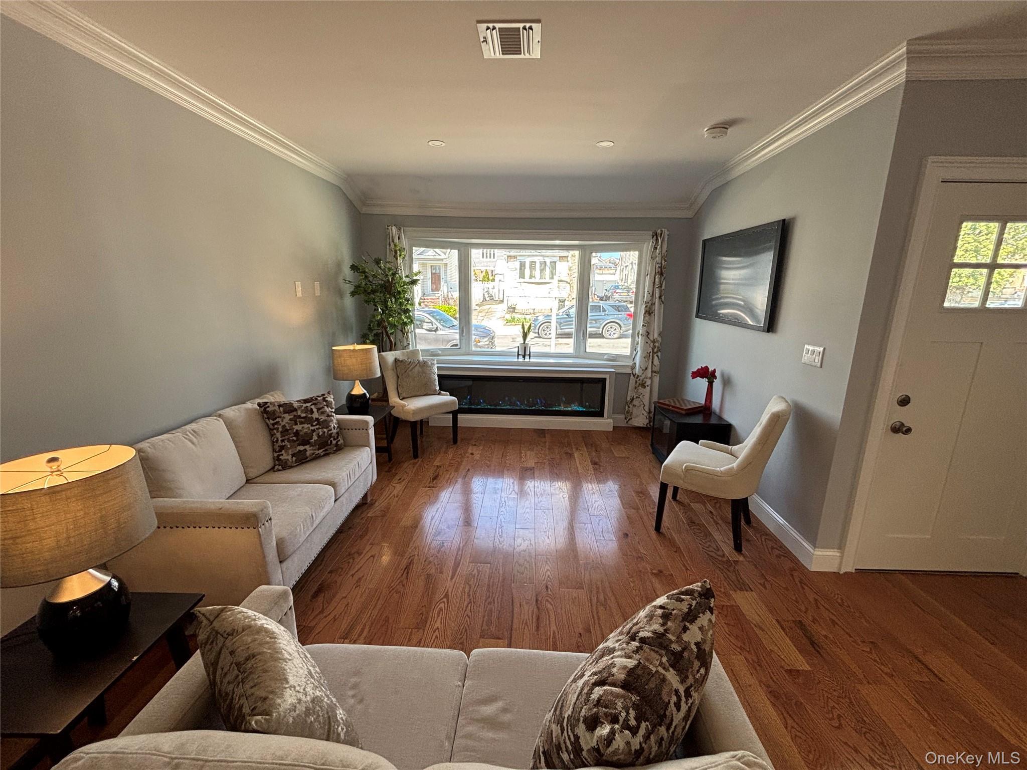 Single Family 20th Road  Queens, NY 11357, MLS-984063-4