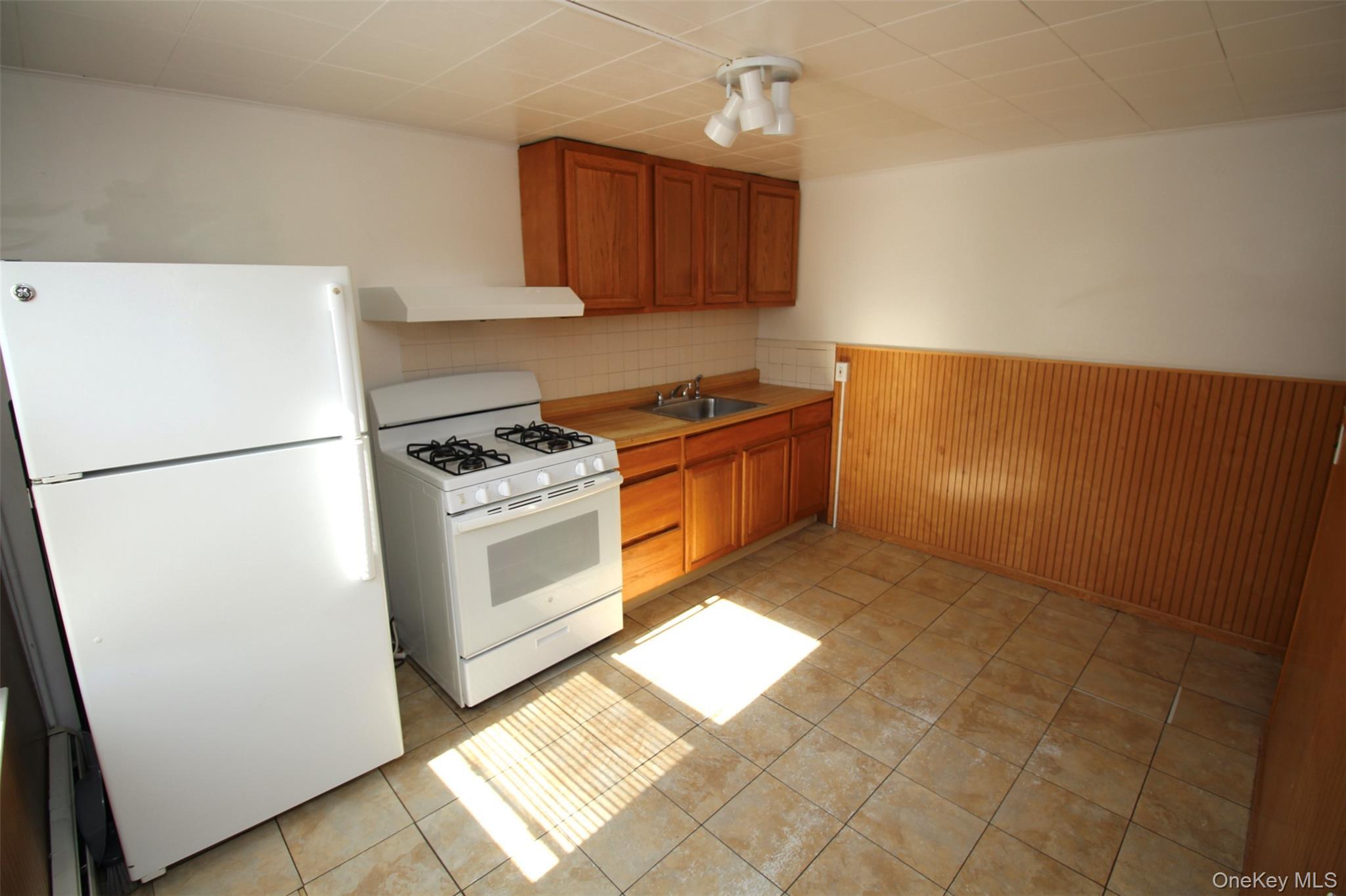 Apartment Schoolhouse  Orange County, NY 10987, MLS-984066-4