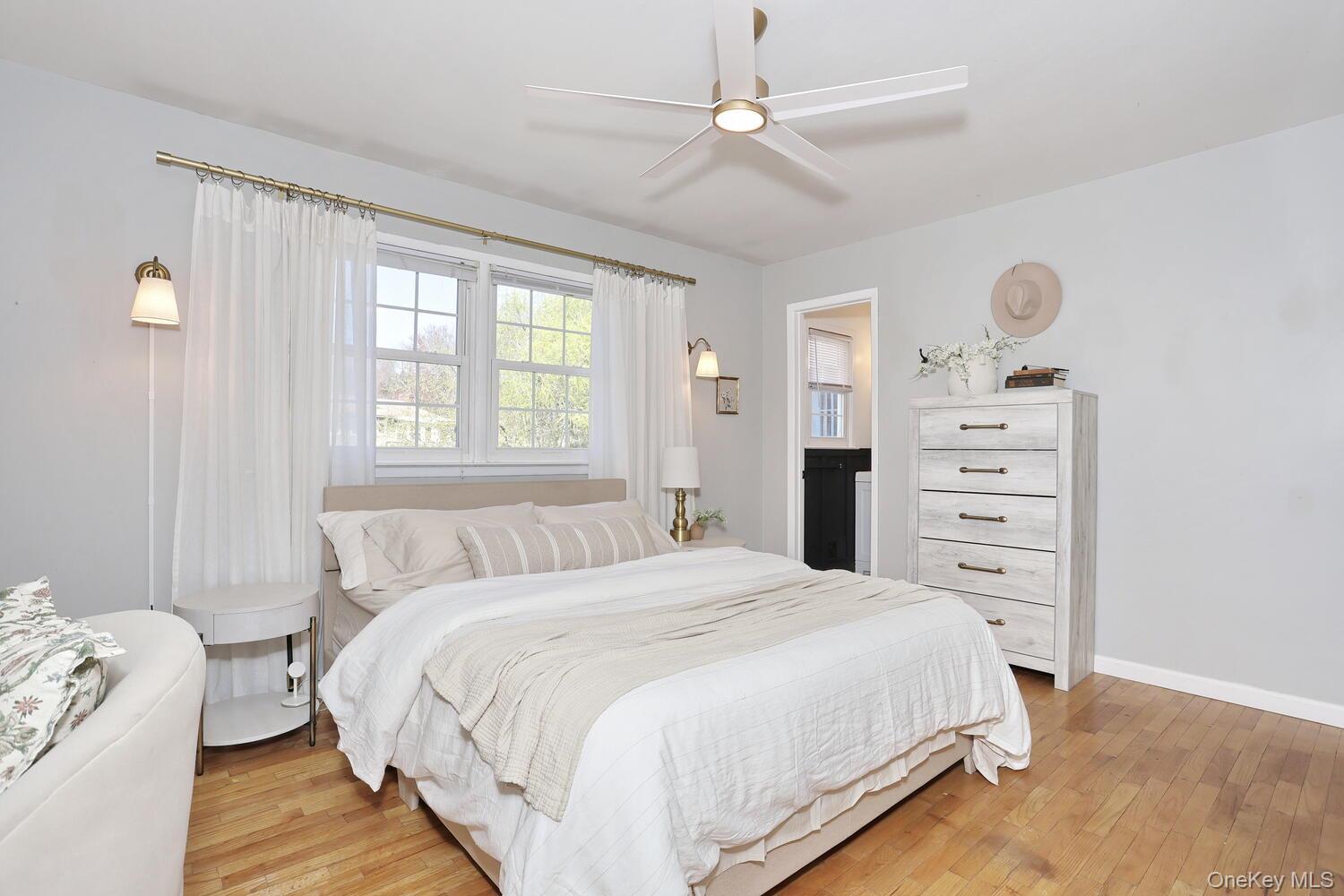 Single Family Eastlake  Rockland County, NY 10984, MLS-984069-22