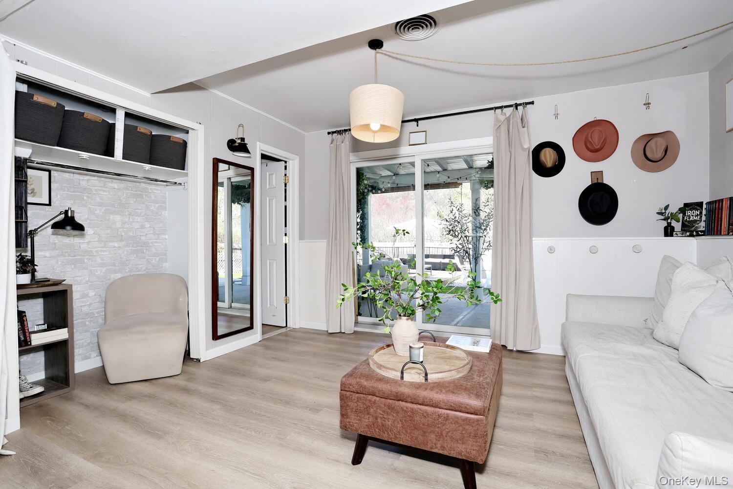 Single Family Eastlake  Rockland County, NY 10984, MLS-984069-33