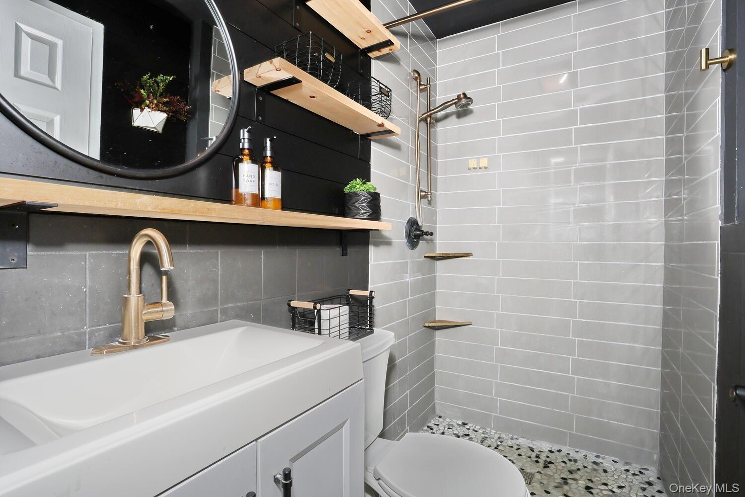 Single Family Eastlake  Rockland County, NY 10984, MLS-984069-36