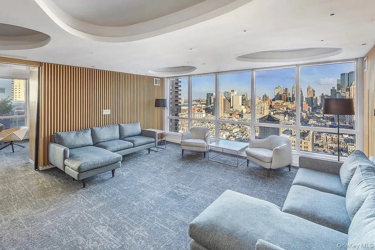 Condo West 42nd Street  Manhattan, NY 10036, MLS-984083-14