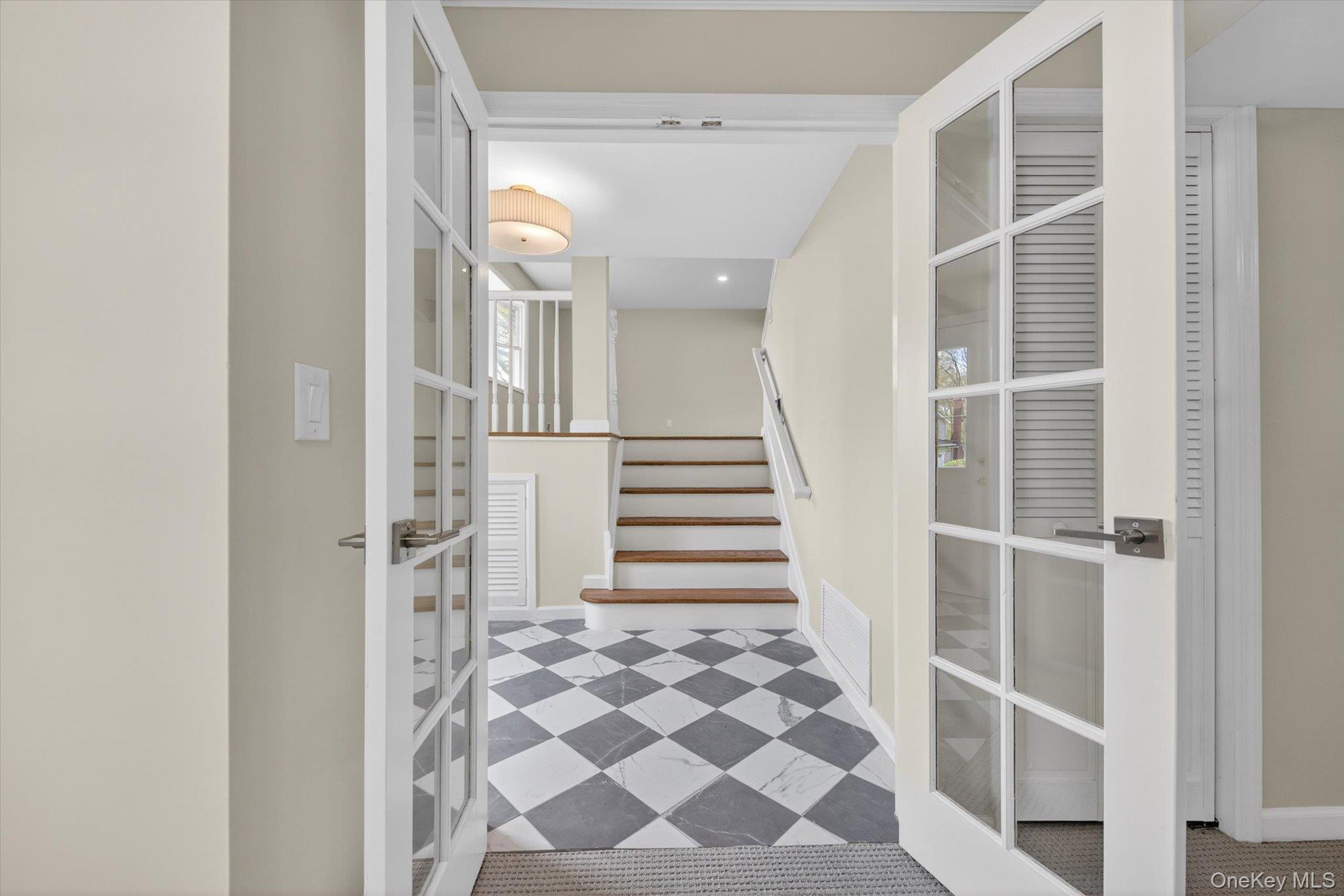Single Family Somerston  Westchester County, NY 10598, MLS-984087-16