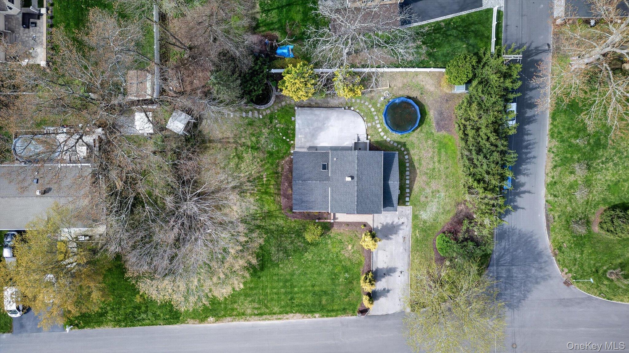Single Family Somerston  Westchester County, NY 10598, MLS-984087-22