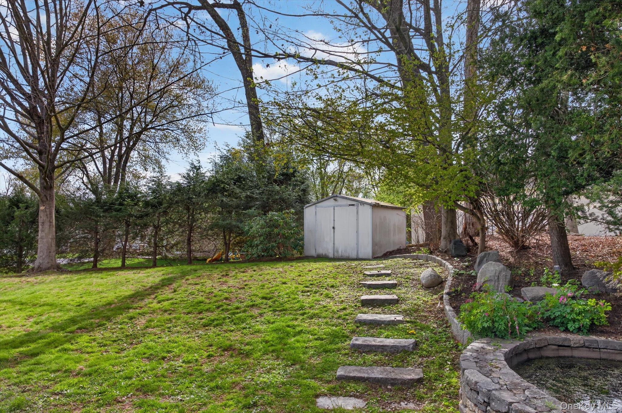 Single Family Somerston  Westchester County, NY 10598, MLS-984087-27