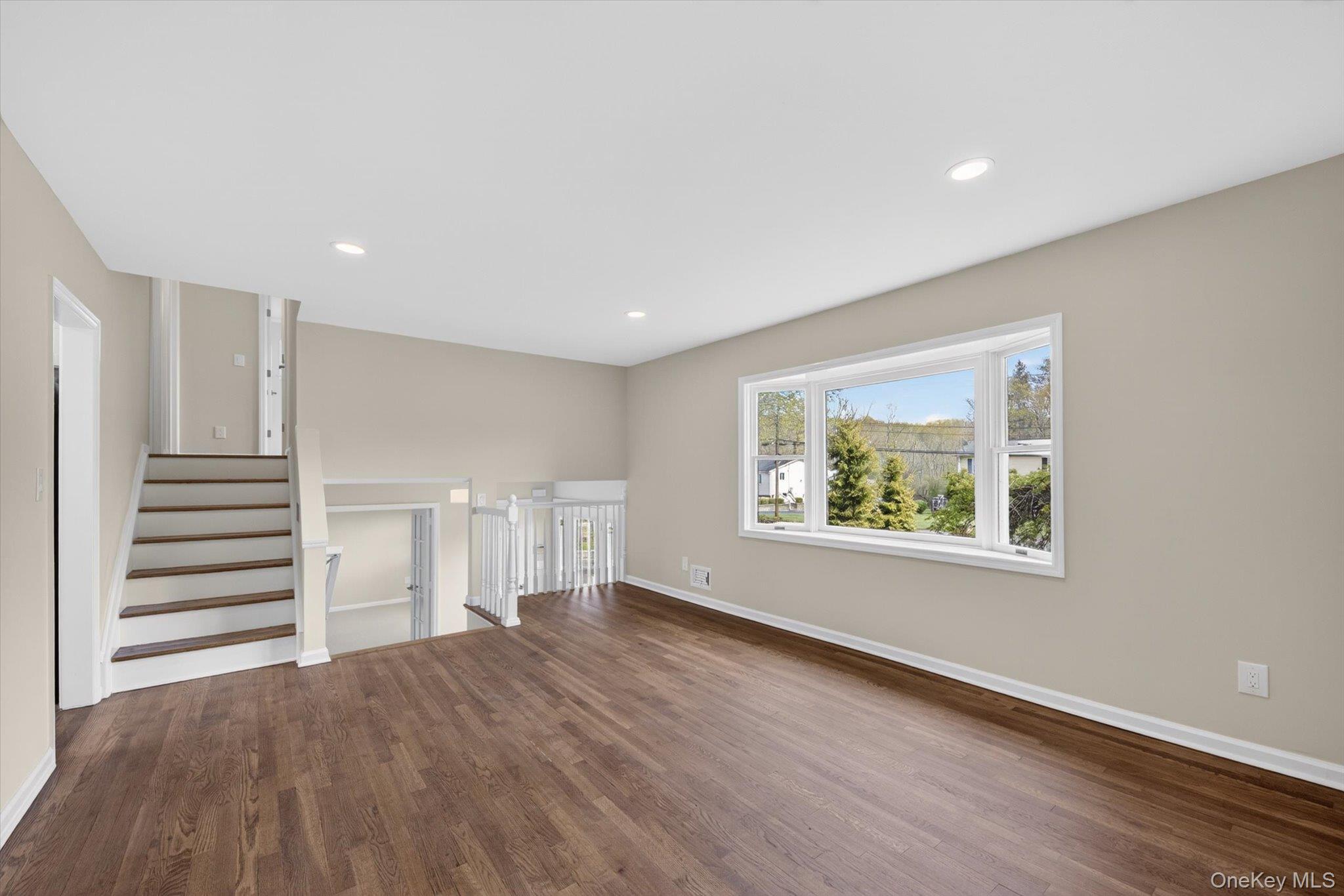 Single Family Somerston  Westchester County, NY 10598, MLS-984087-9