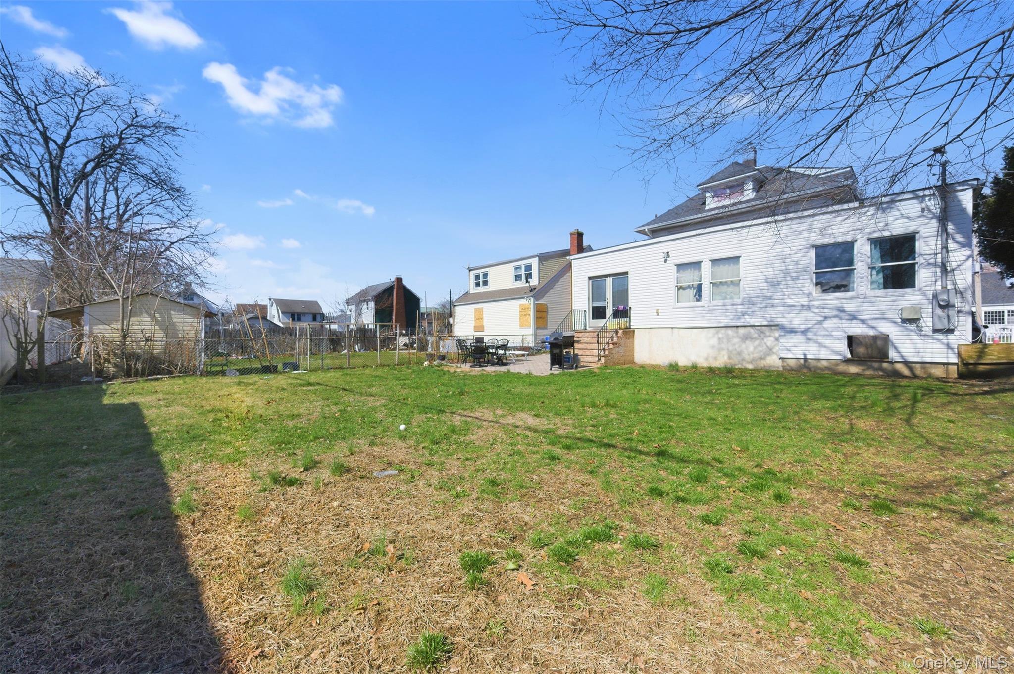 Single Family Oak  Nassau County, NY 11550, MLS-984091-28