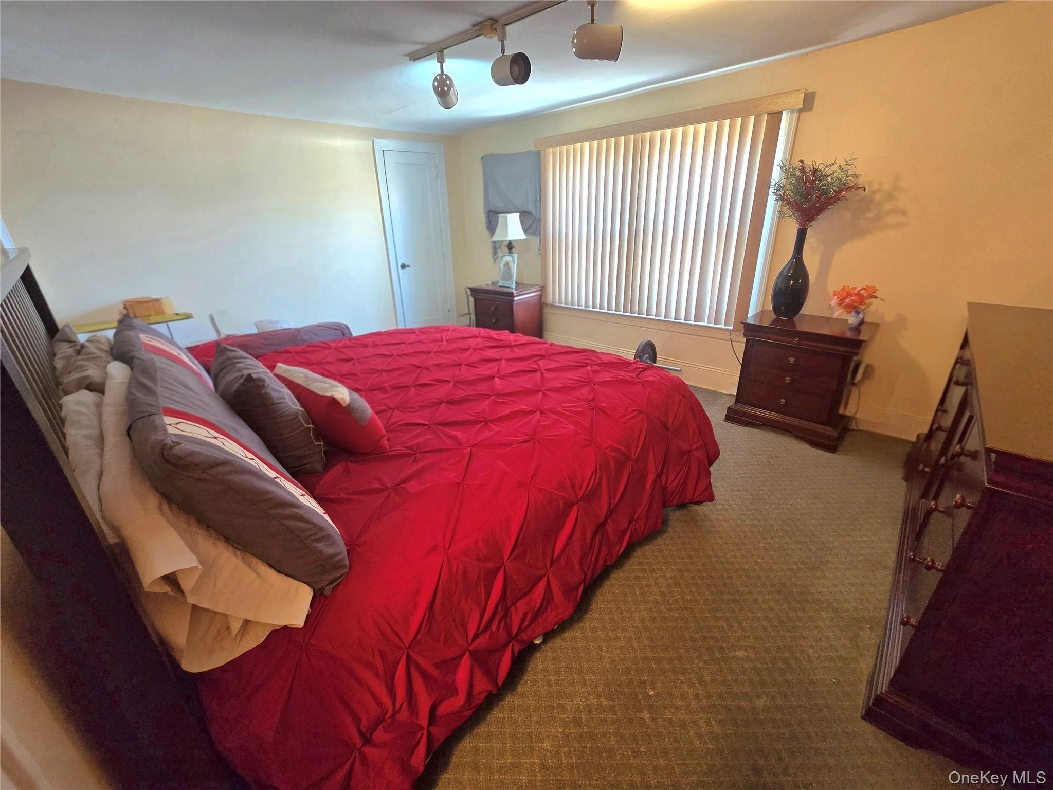 Single Family Albert Queens, NY 11417, MLS-984115-13