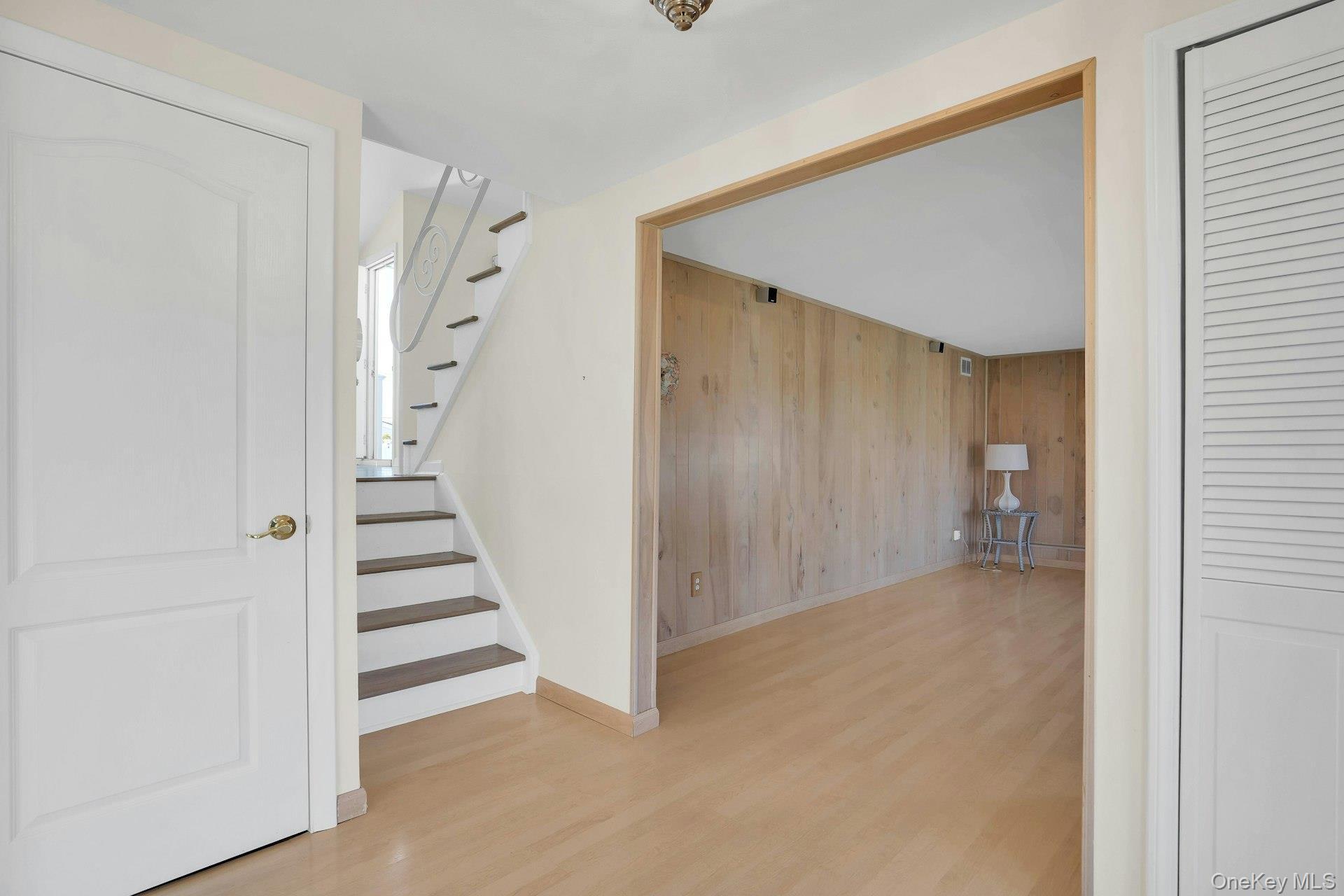 Single Family 5th  Suffolk County, NY 11729, MLS-984119-11