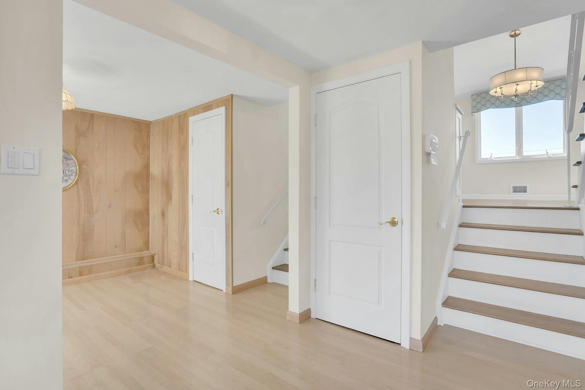 Single Family 5th  Suffolk County, NY 11729, MLS-984119-12