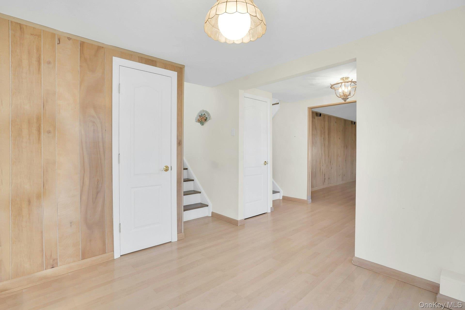 Single Family 5th  Suffolk County, NY 11729, MLS-984119-14