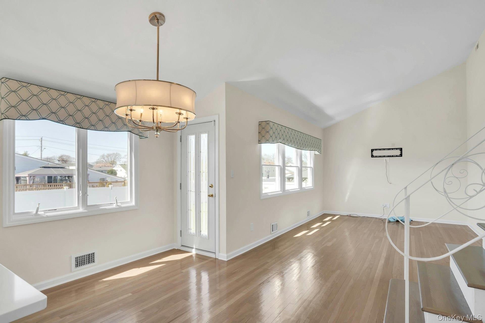 Single Family 5th  Suffolk County, NY 11729, MLS-984119-17