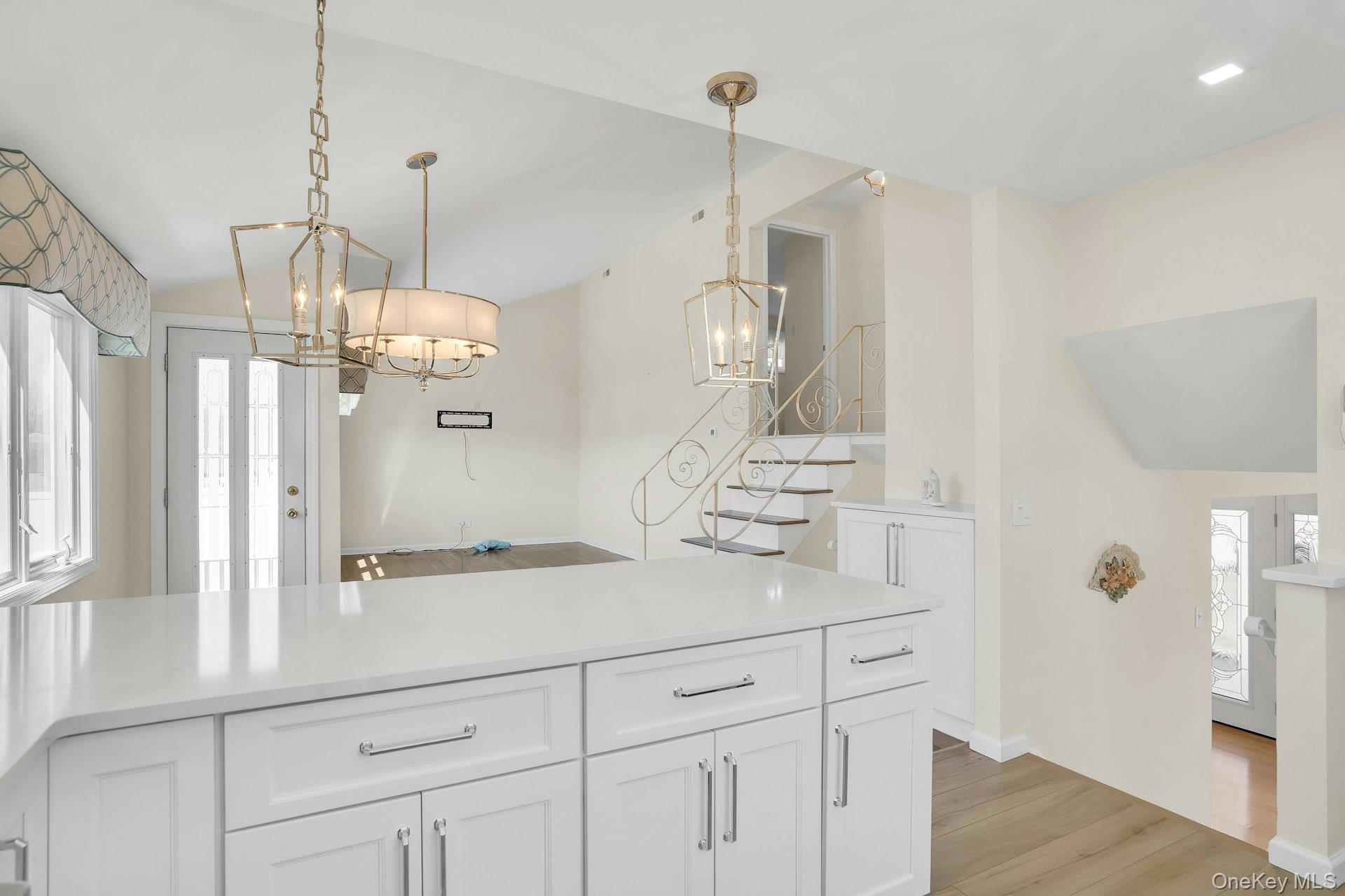 Single Family 5th  Suffolk County, NY 11729, MLS-984119-28