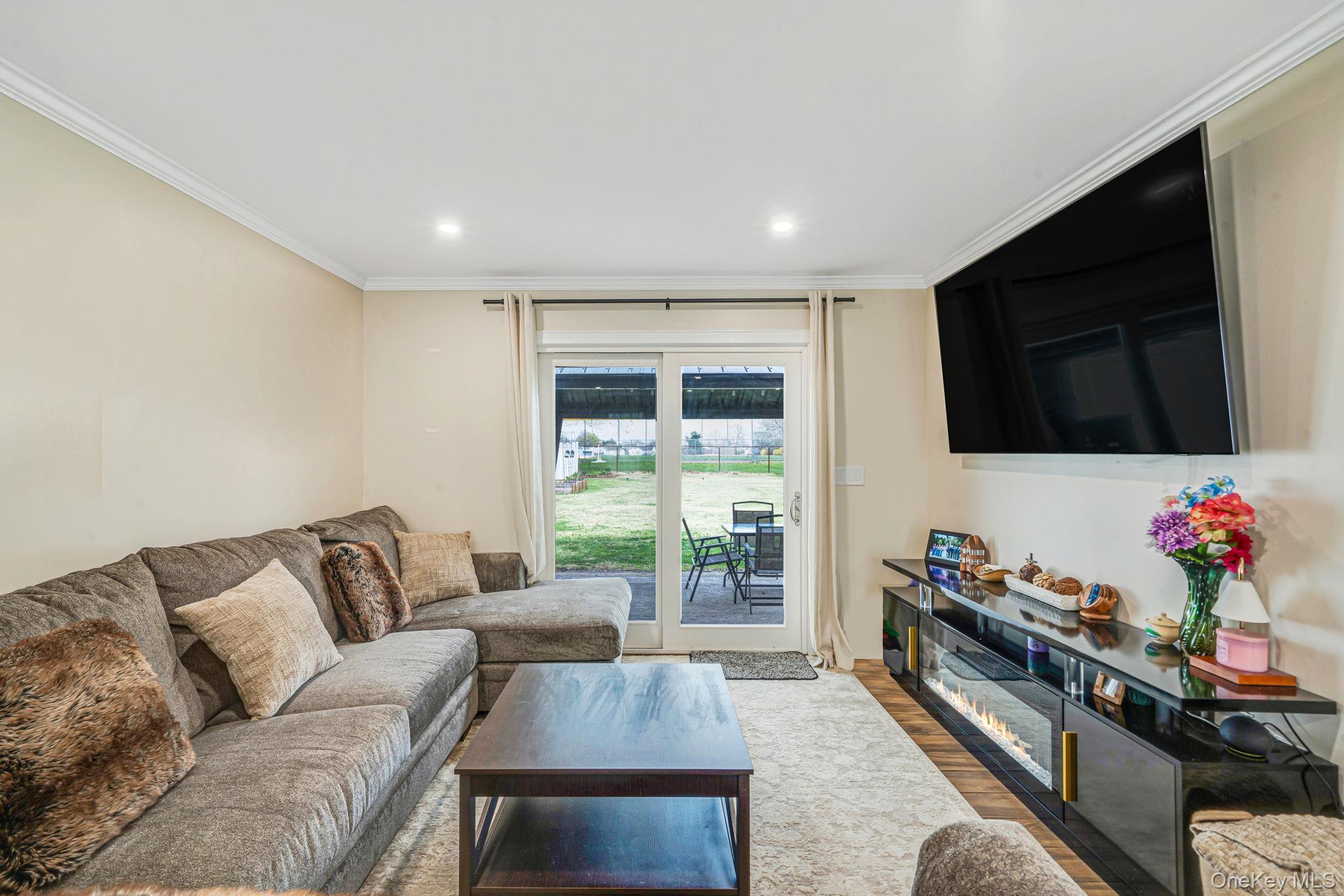 Single Family Copper  Nassau County, NY 11756, MLS-984142-15