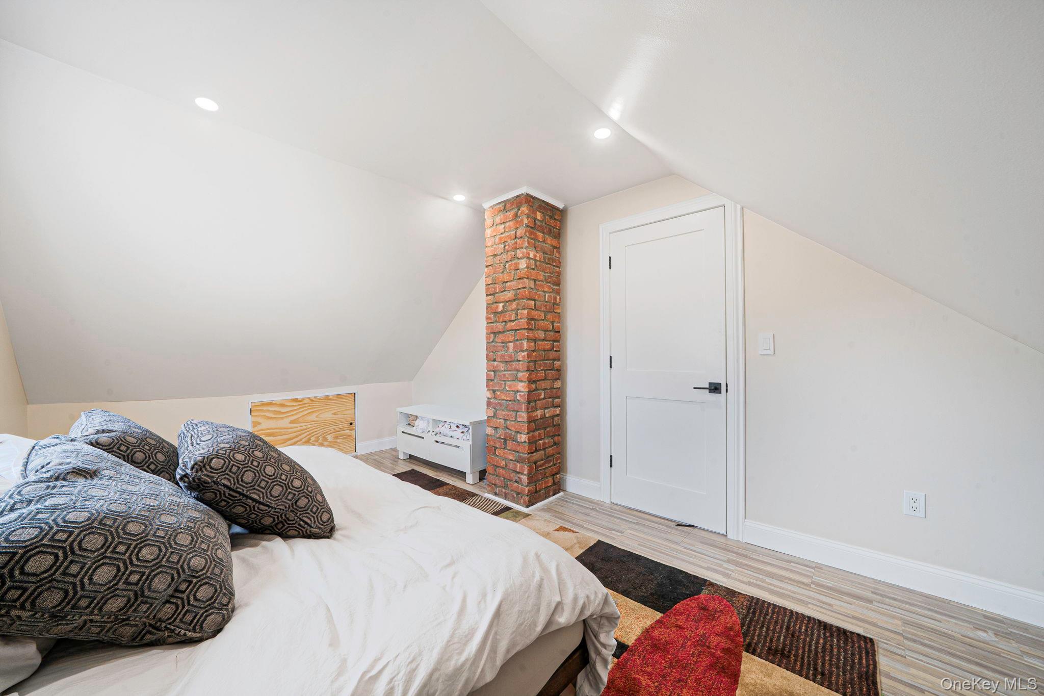 Single Family Copper  Nassau County, NY 11756, MLS-984142-22