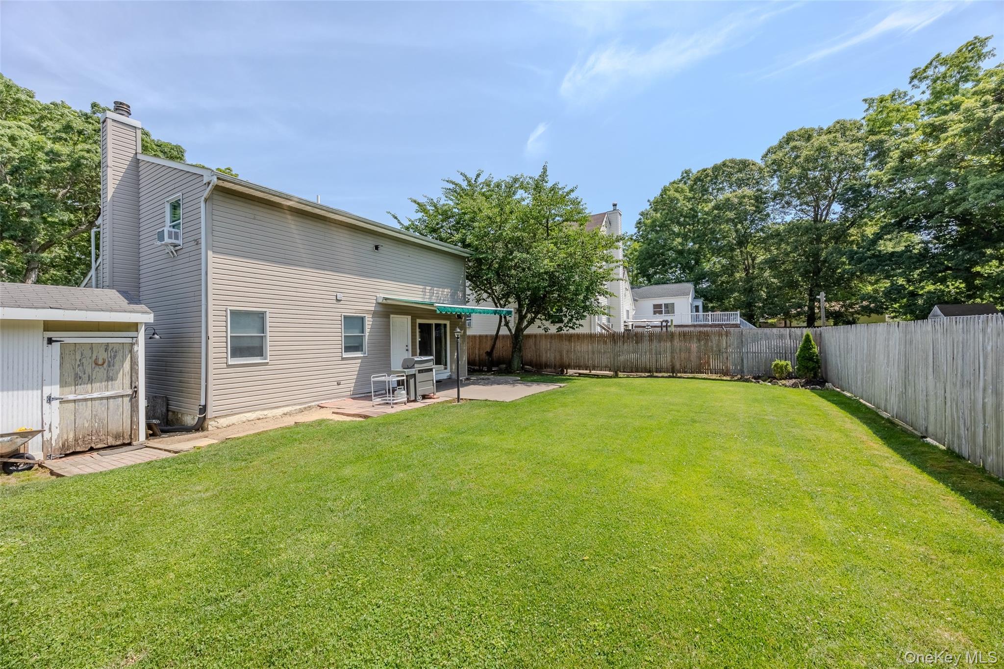 Single Family Awixa  Suffolk County, NY 11784, MLS-984152-14