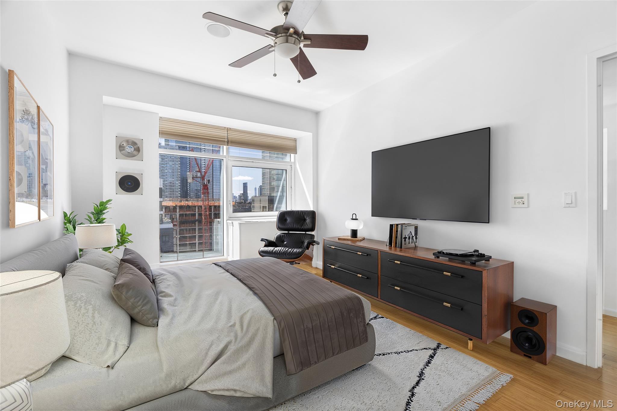 Condo Queens  Queens, NY 11101, MLS-984155-7