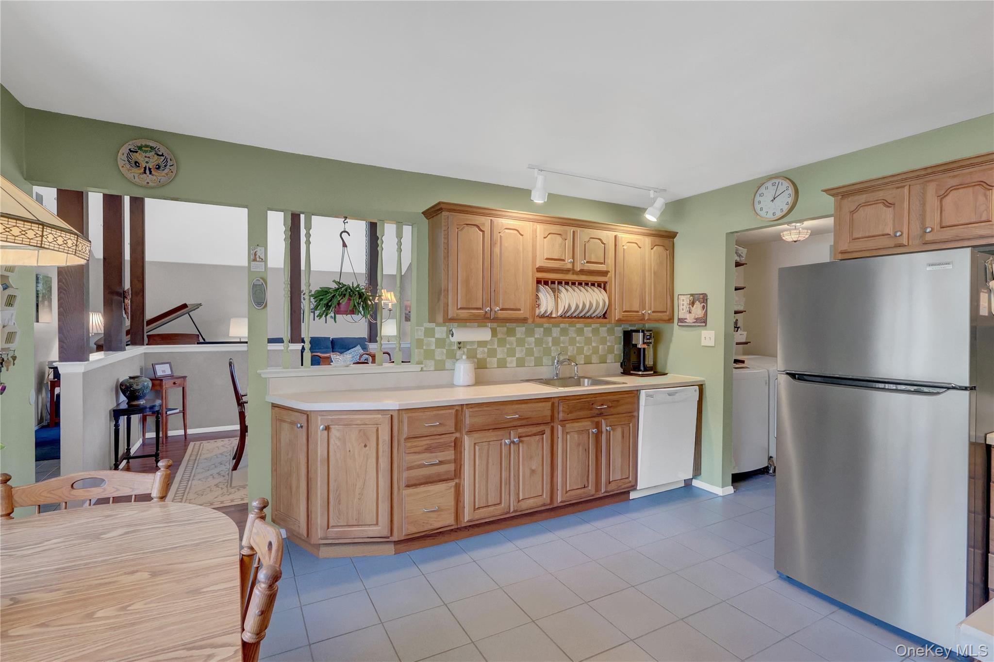 Single Family Sycamore  Suffolk County, NY 11716, MLS-984162-11