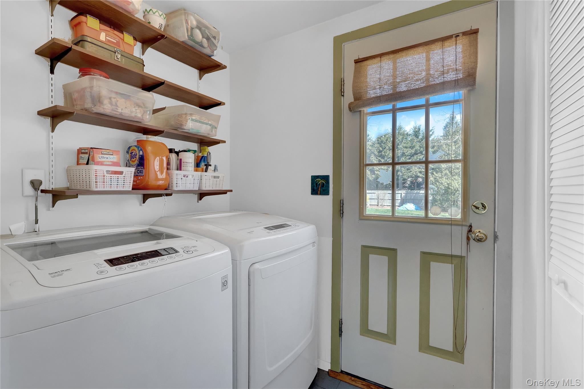 Single Family Sycamore  Suffolk County, NY 11716, MLS-984162-13