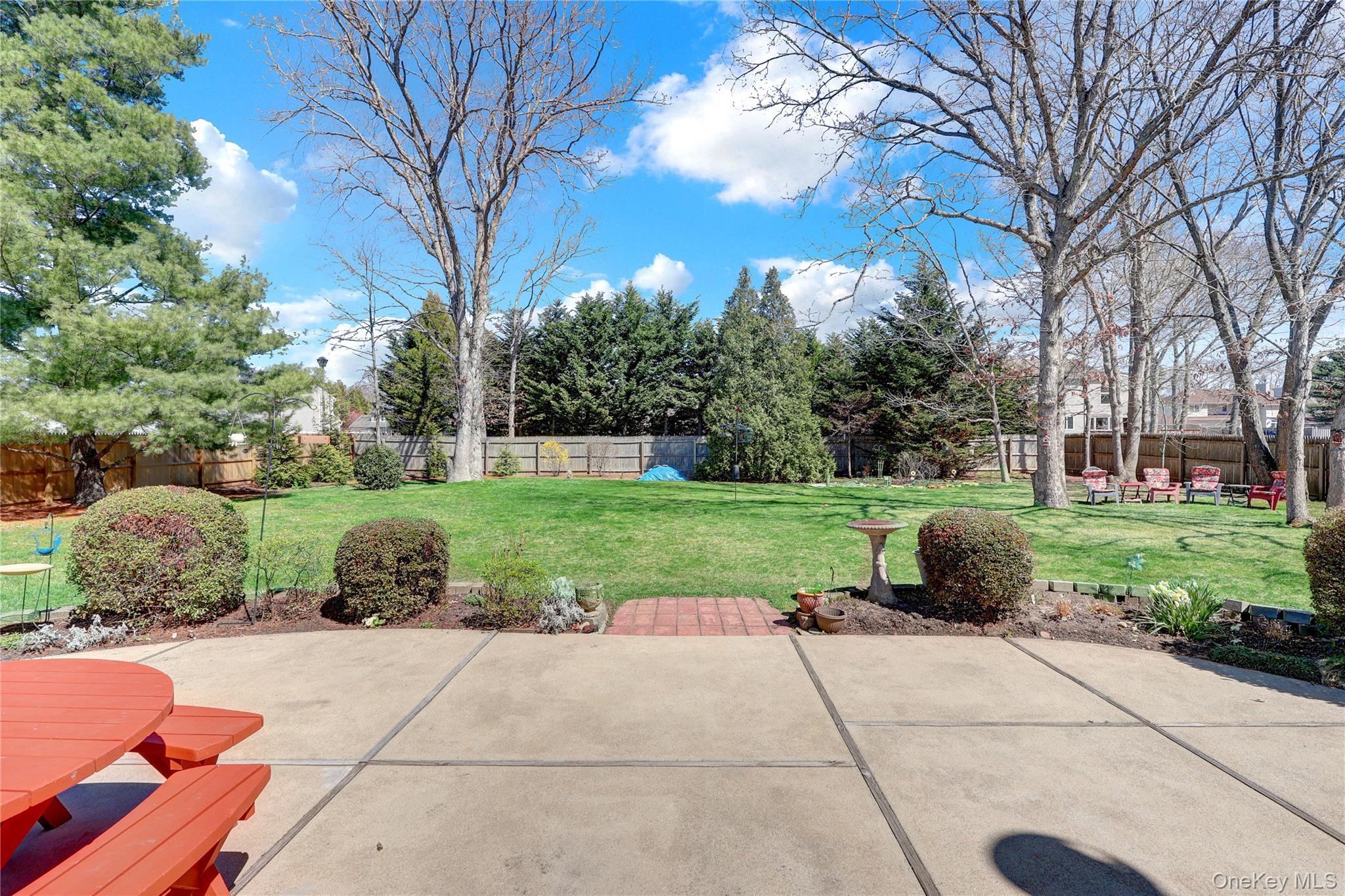 Single Family Sycamore  Suffolk County, NY 11716, MLS-984162-23