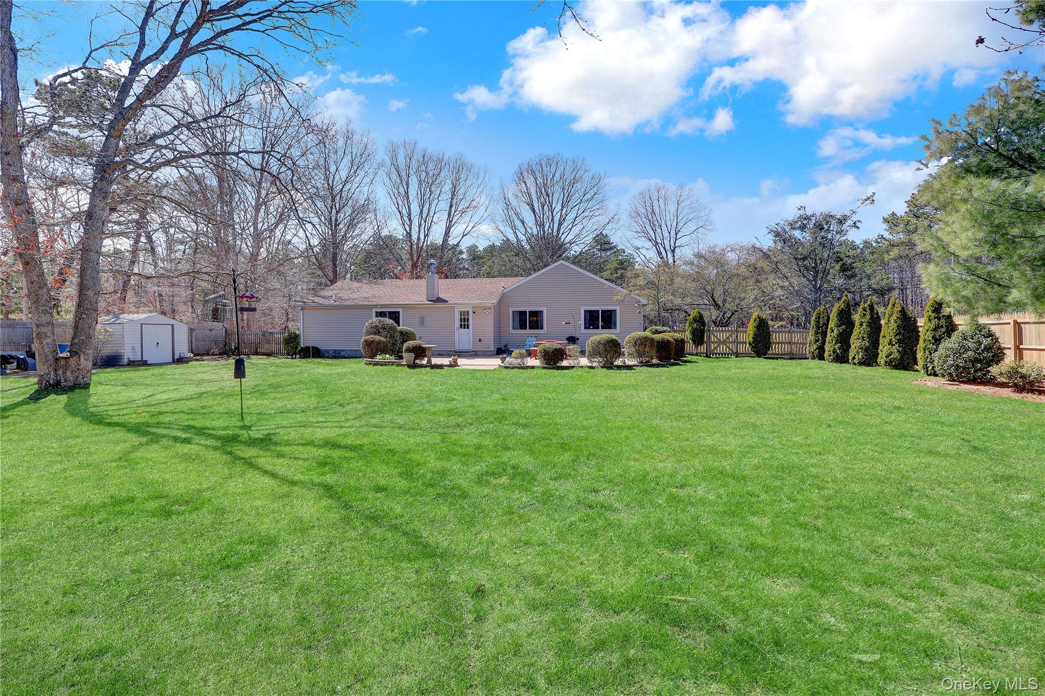 Single Family Sycamore  Suffolk County, NY 11716, MLS-984162-26