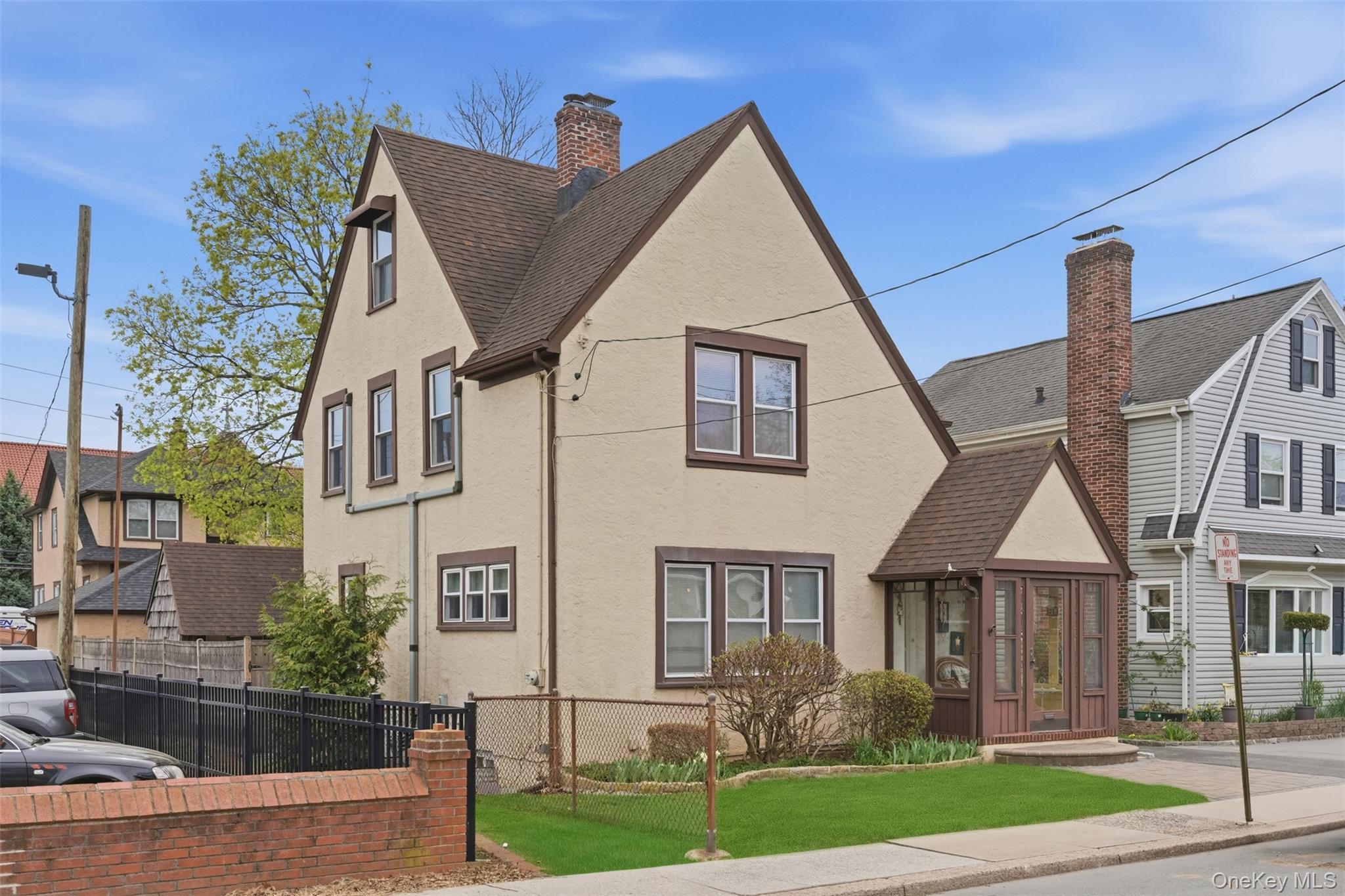 Single Family Iris  Nassau County, NY 11001, MLS-984210-2