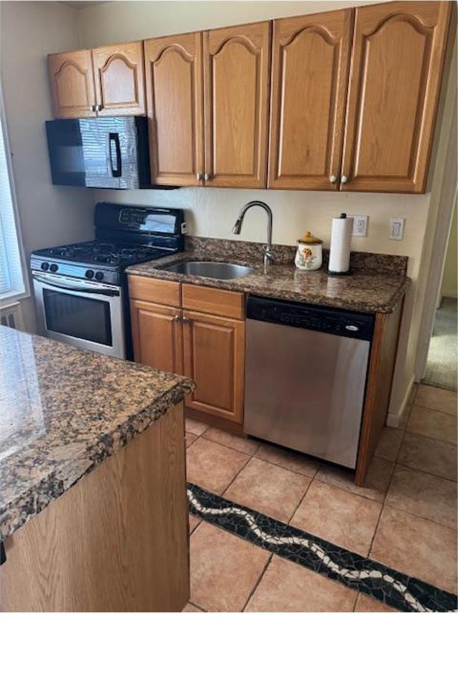 Coop Brooklyn  Nassau County, NY 11520, MLS-984212-6