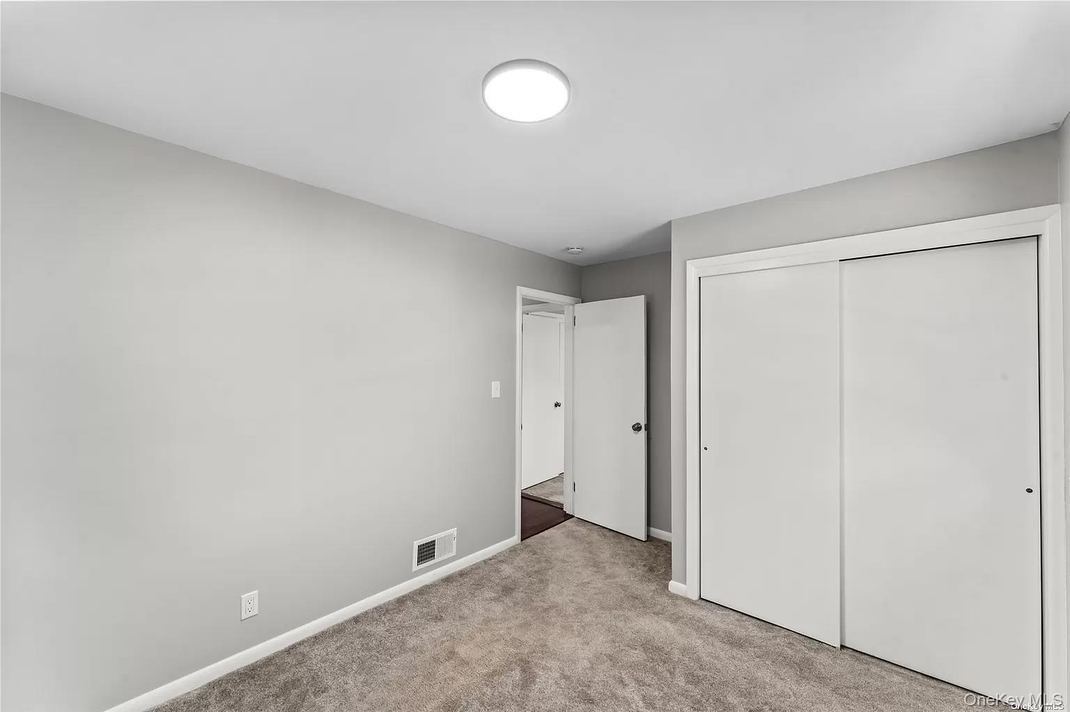 Single Family Valley View  Rockland County, NY 10901, MLS-984219-10