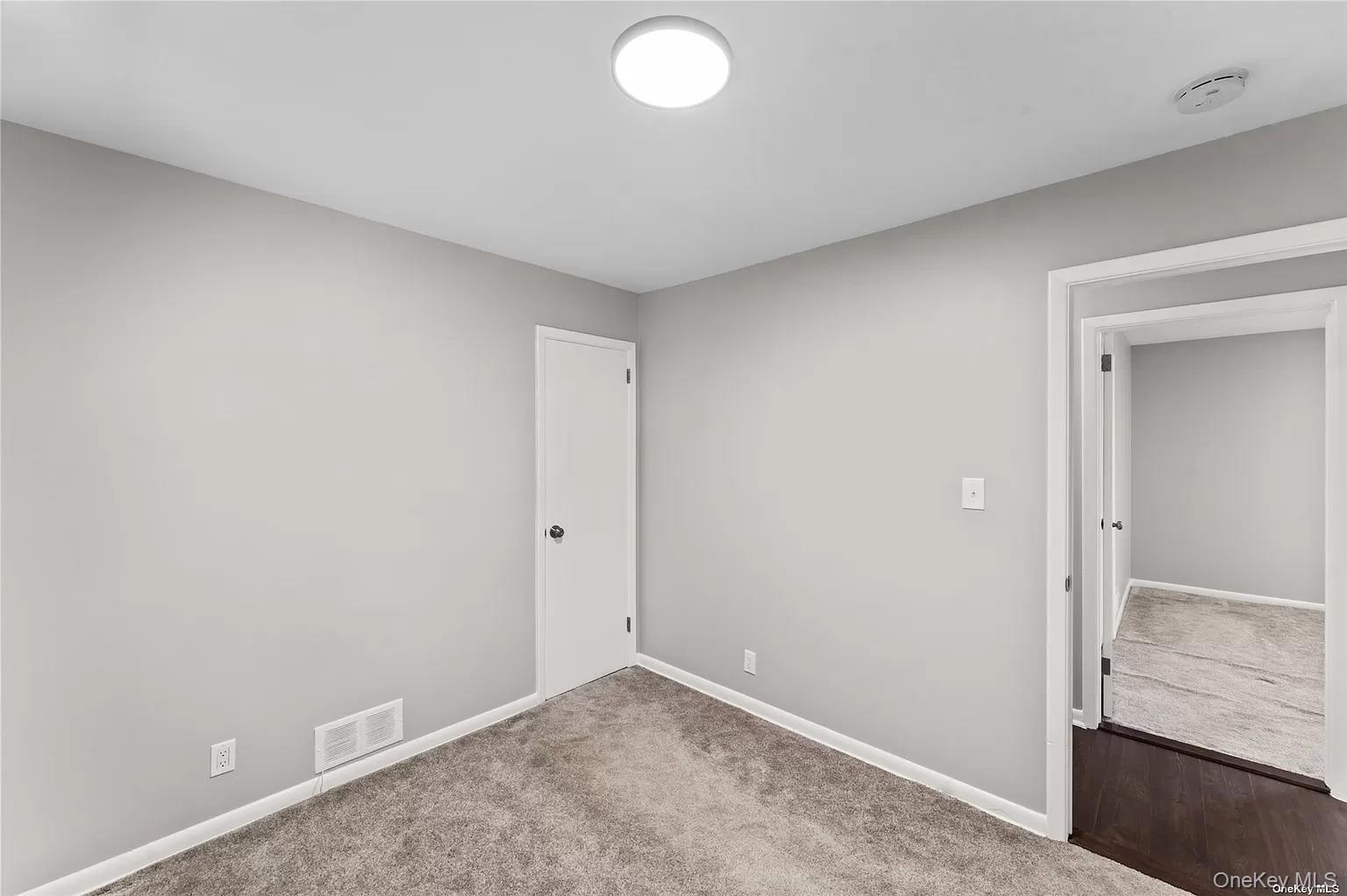 Single Family Valley View  Rockland County, NY 10901, MLS-984219-13