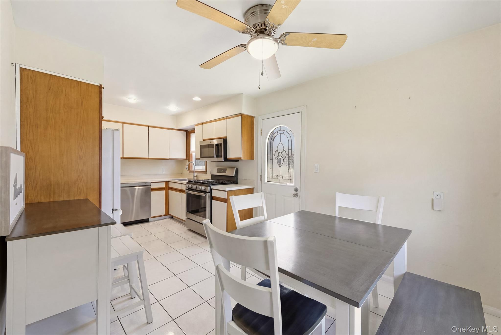 Single Family Delmar Avenue  Nassau County, NY 11010, MLS-984249-8