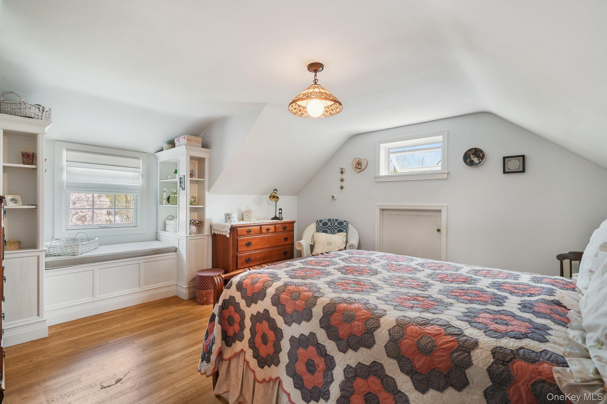 Single Family Grand  Rockland County, NY 10983, MLS-984254-24