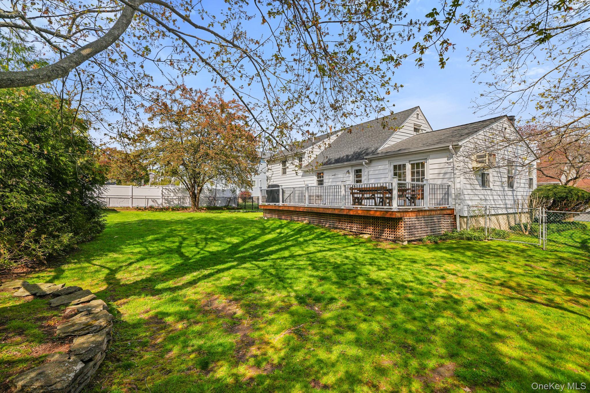 Single Family Grand  Rockland County, NY 10983, MLS-984254-29