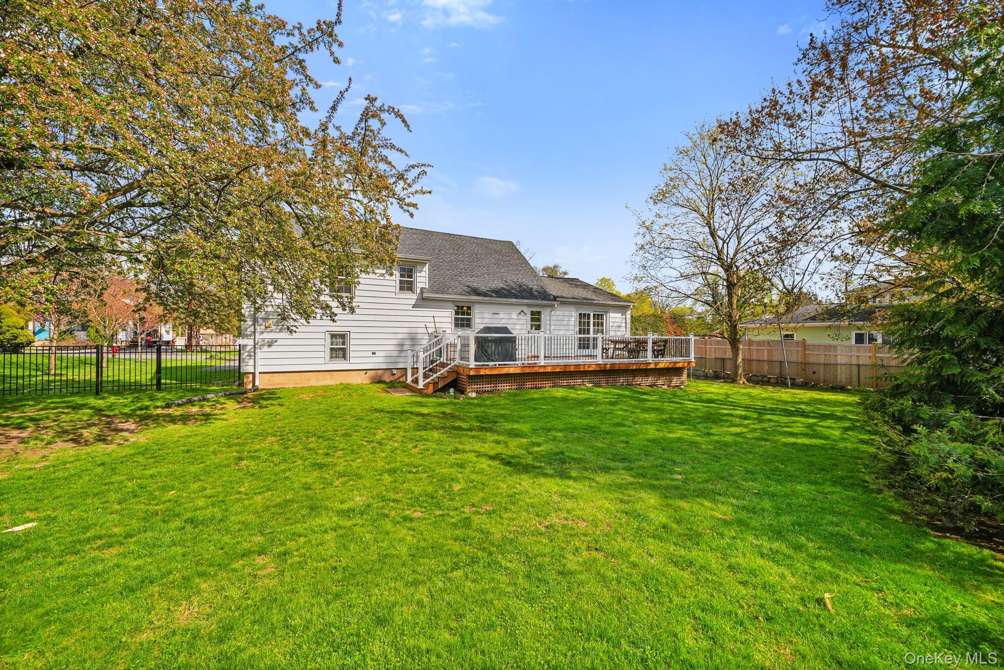 Single Family Grand  Rockland County, NY 10983, MLS-984254-31