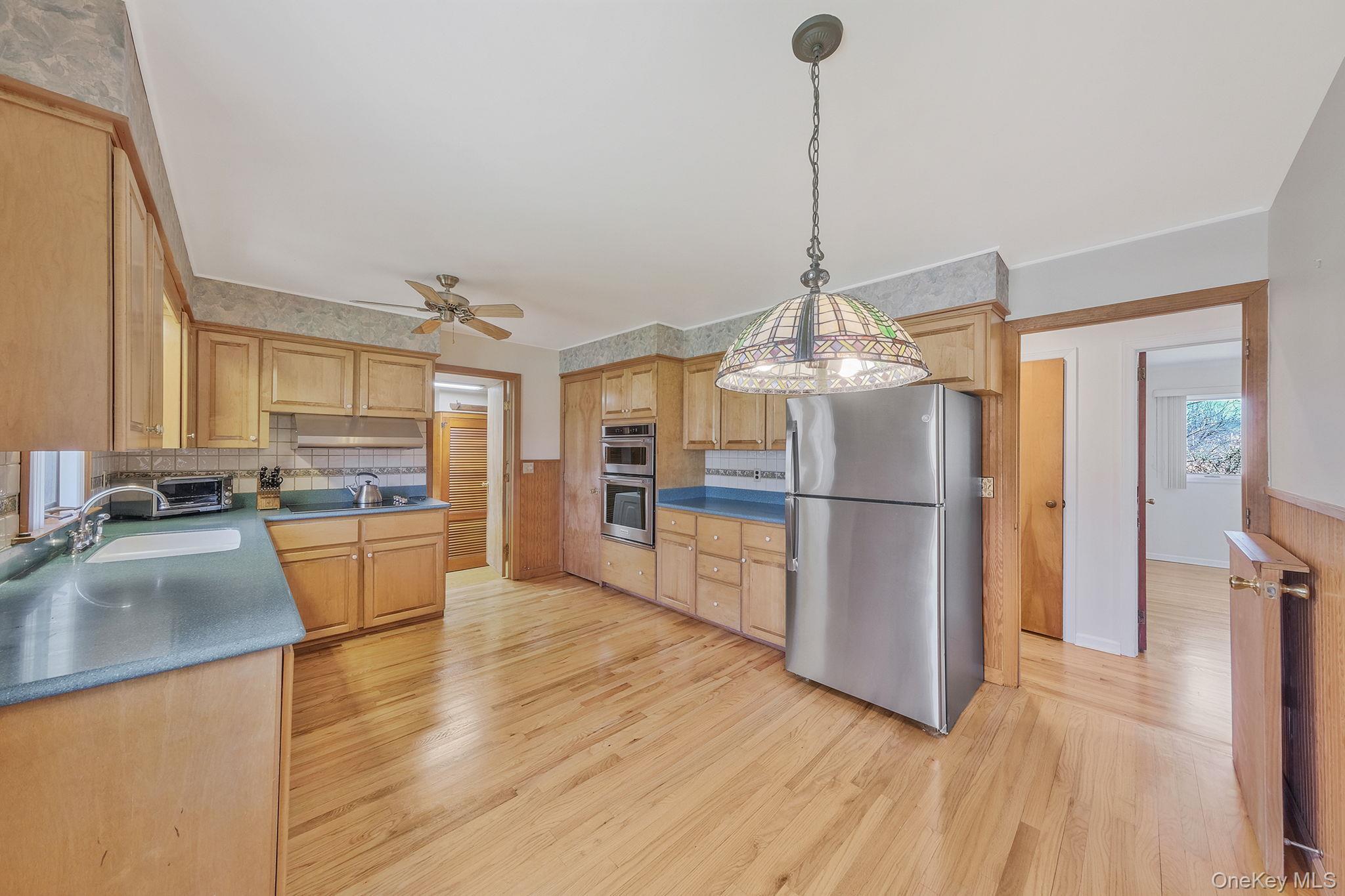 Single Family Connetquot  Suffolk County, NY 11705, MLS-984259-13