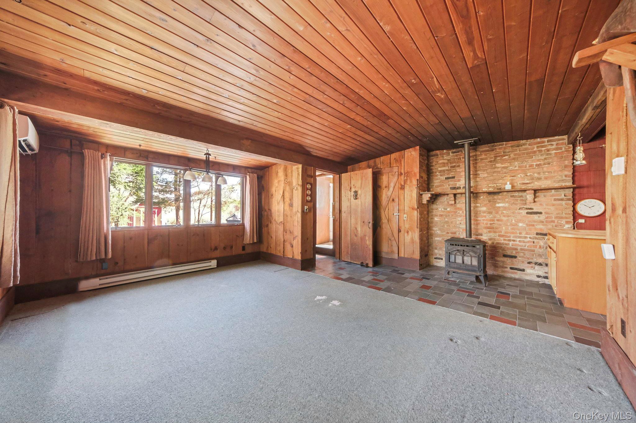 Single Family Connetquot  Suffolk County, NY 11705, MLS-984259-26