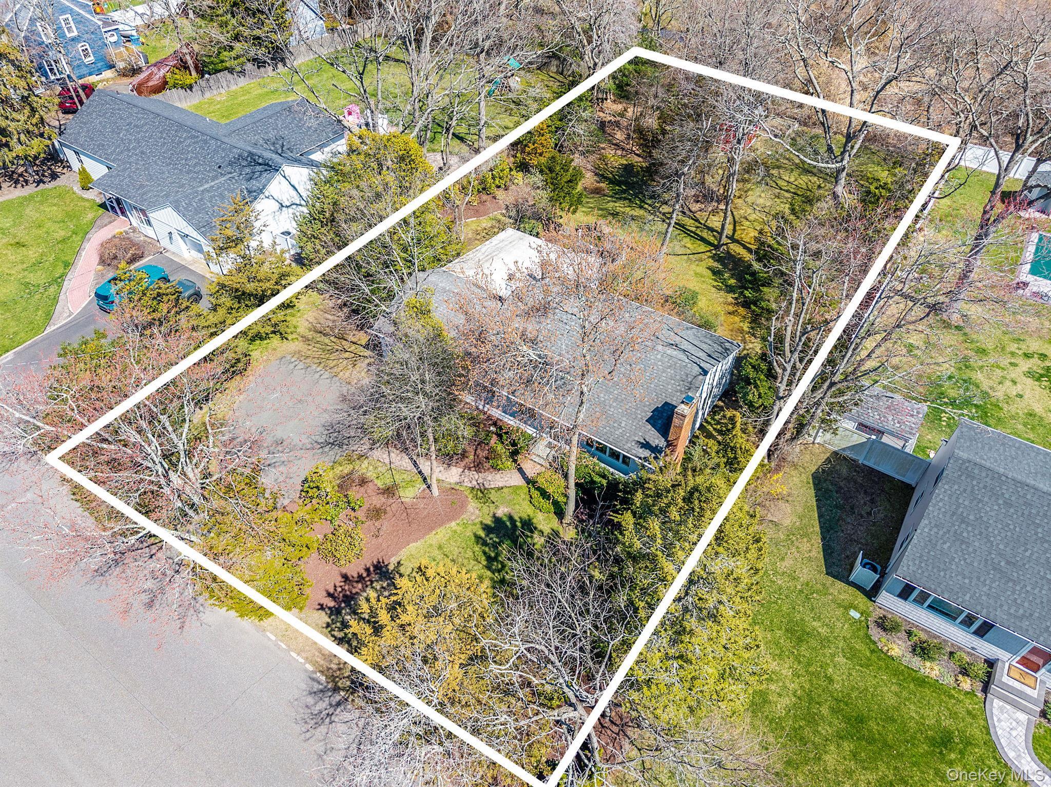 Single Family Connetquot  Suffolk County, NY 11705, MLS-984259-3