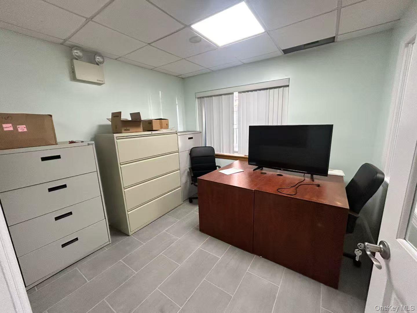 Commercial Lease Haight  Queens, NY 11355, MLS-984277-4