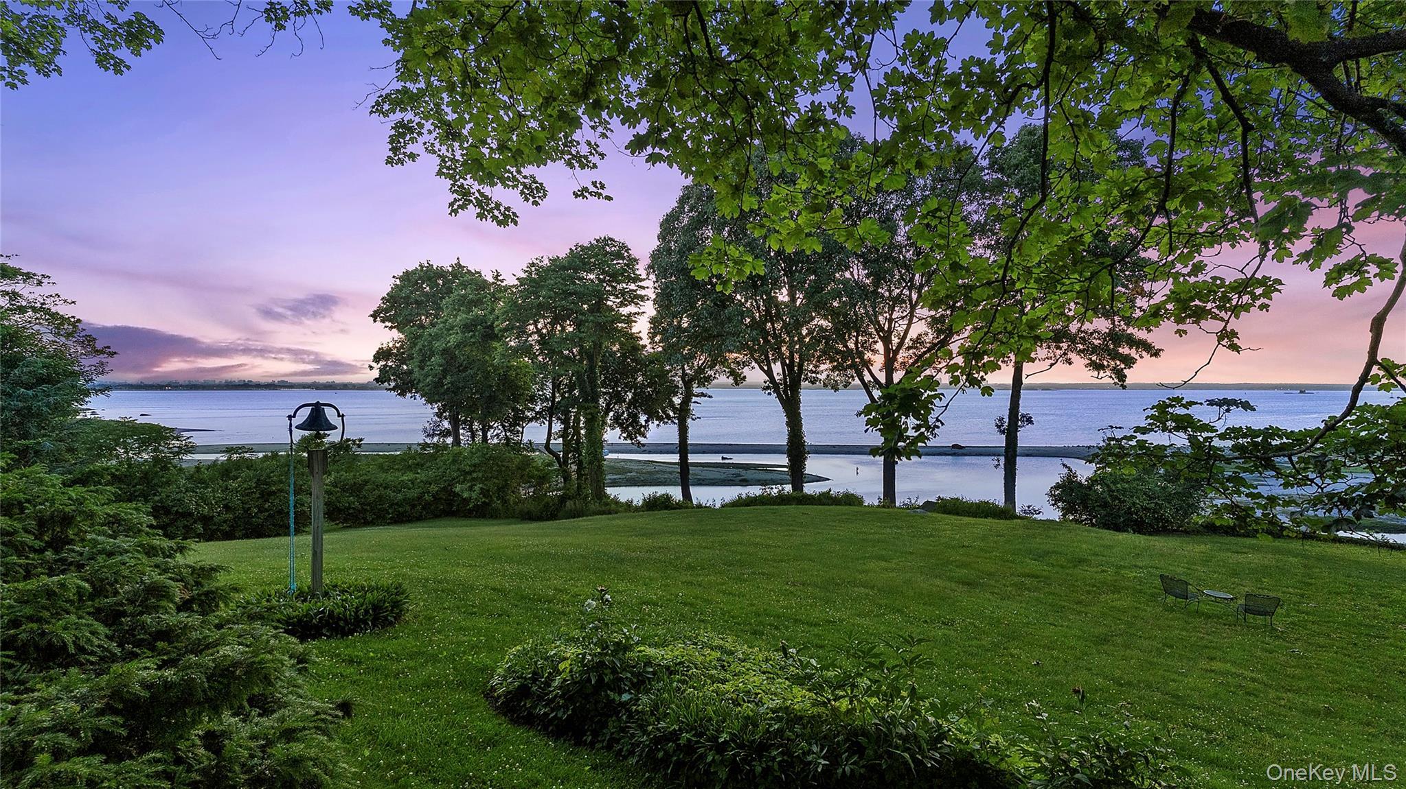 Single Family W Creek Farms Road Nassau County, NY 11050, MLS-984288-46