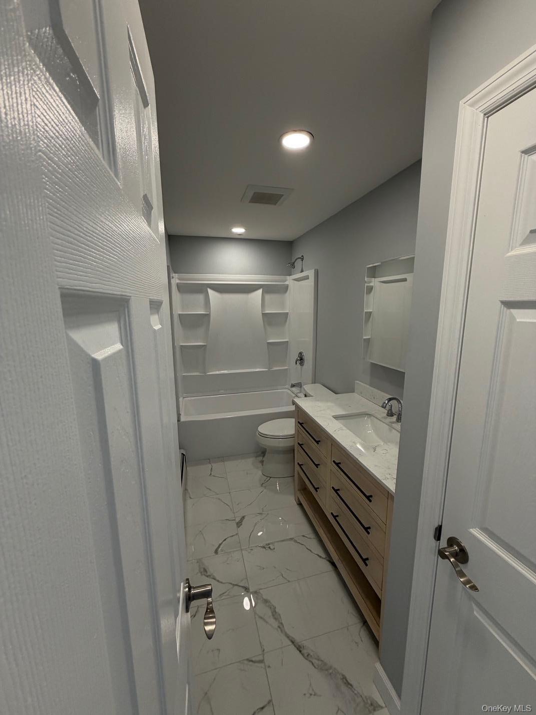 Single Family Patchogue  Suffolk County, NY 11950, MLS-984291-6