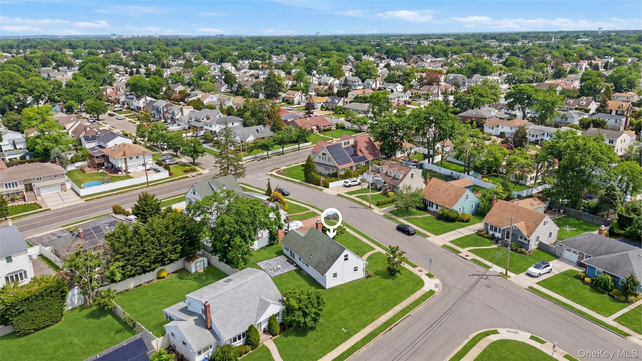 Single Family Foxdale  Nassau County, NY 11572, MLS-984304-26