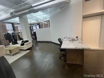 Commercial Lease 38th Manhattan, NY 10018, MLS-984312-9
