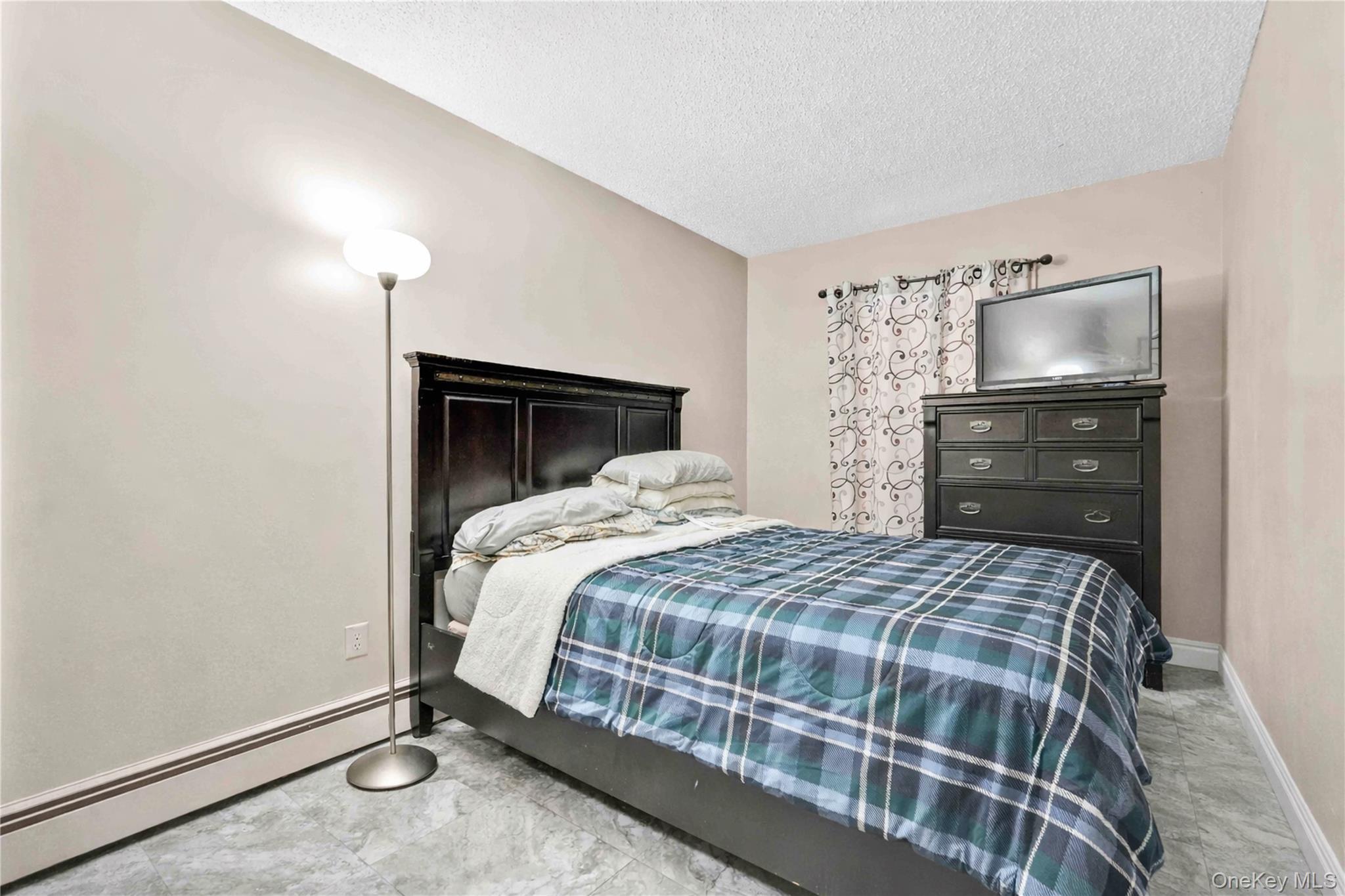 Single Family Seward  Bronx, NY 10473, MLS-984313-13