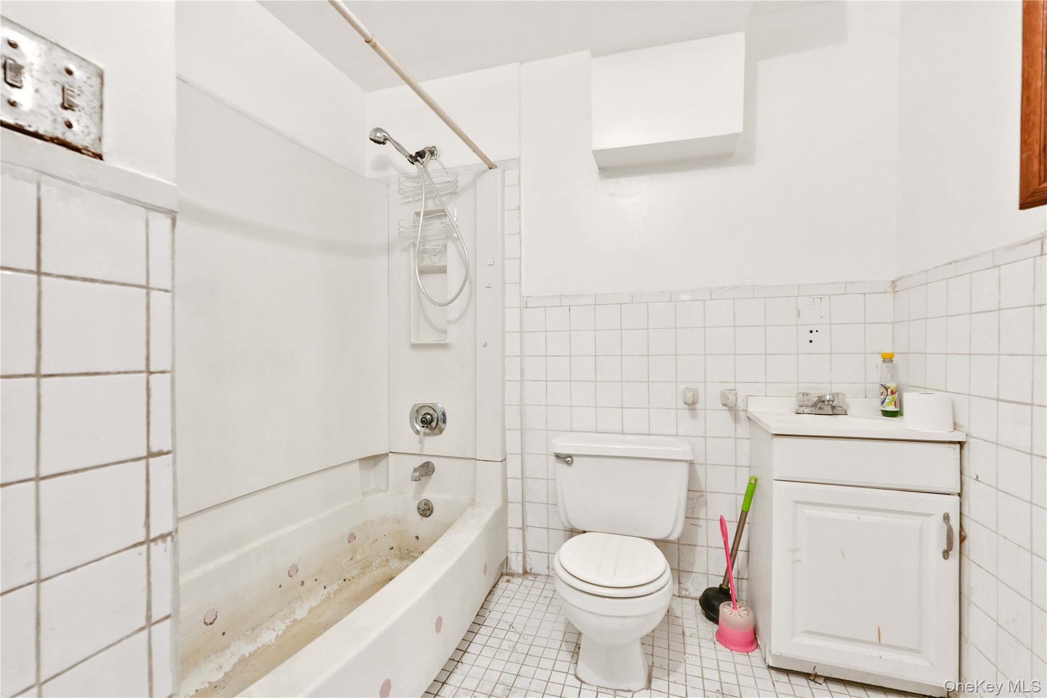 Single Family Seward  Bronx, NY 10473, MLS-984313-28