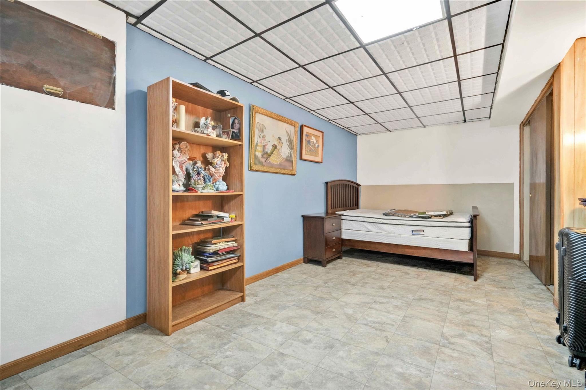 Single Family Seward  Bronx, NY 10473, MLS-984313-33