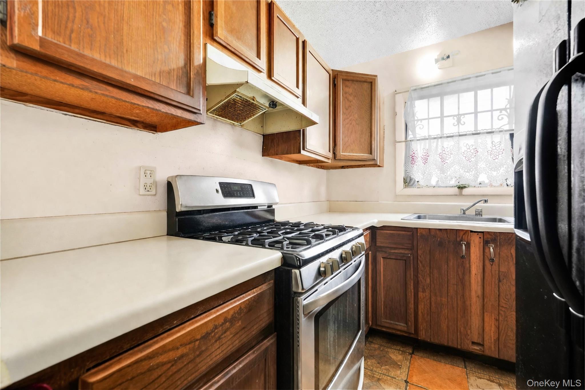 Single Family Seward  Bronx, NY 10473, MLS-984313-7