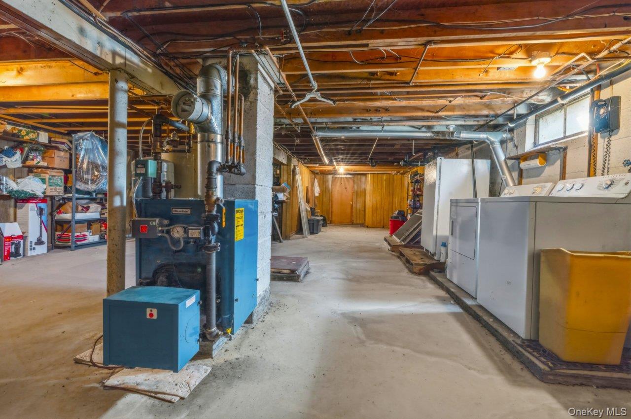 Single Family State Route 416  Orange County, NY 12549, MLS-984326-35