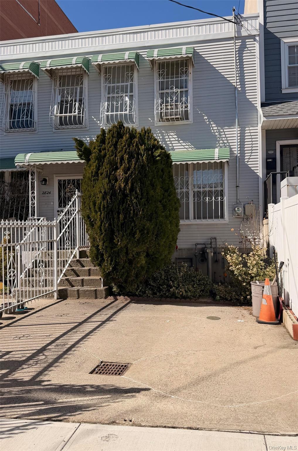 Single Family 16th  Brooklyn, NY 11224, MLS-984343-2